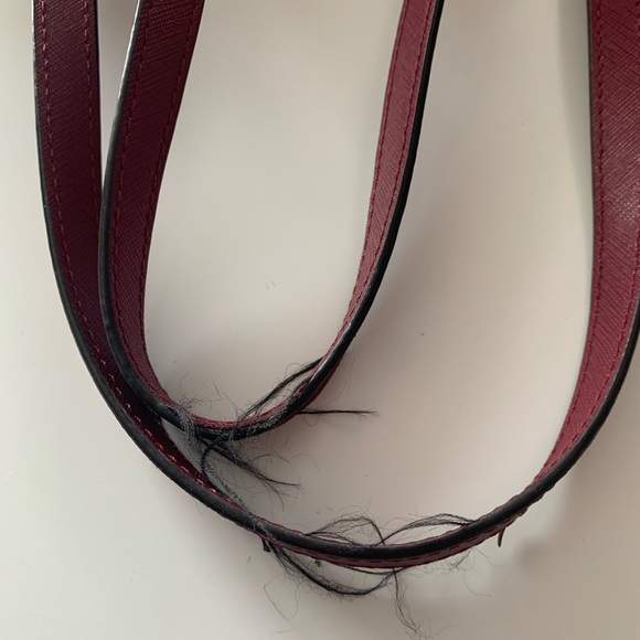 Michael Kors Burgundy Tote Bag with purse insert - Picture 3 of 9